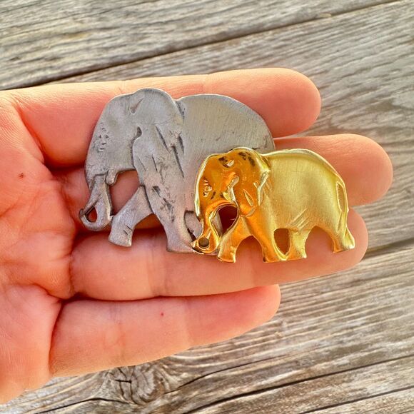 Vintage Jewelry Elephant Brooch Mom and Baby Elephant Pin - Picture 2 of 3